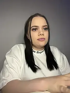 ShellyDeluxe's Thumb Image