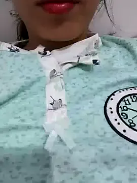 963_kurumi – webcam model profile photo Image 3