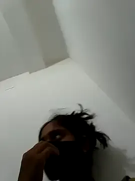 MiaPersy – webcam model profile photo Image 6