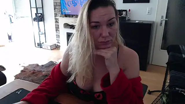 Monika_Raj_ – webcam model profile photo Image 9