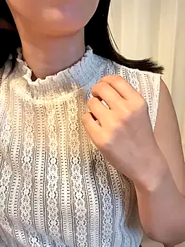 PollyElfi – webcam model profile photo Image 2