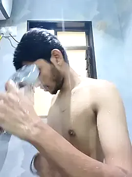 EvanyaRose – webcam model profile photo Image 13