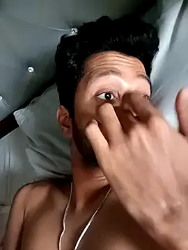 EvanyaRose – webcam model profile photo Image 3