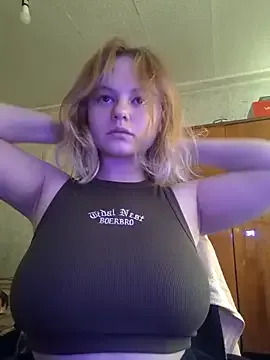 JuliaHaze – webcam model profile photo Image 14