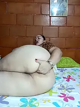 SluttyMilf79 Image 2