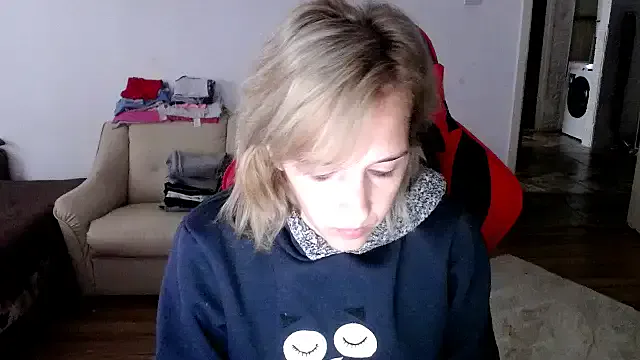 ElaRossie – webcam model profile photo Image 15