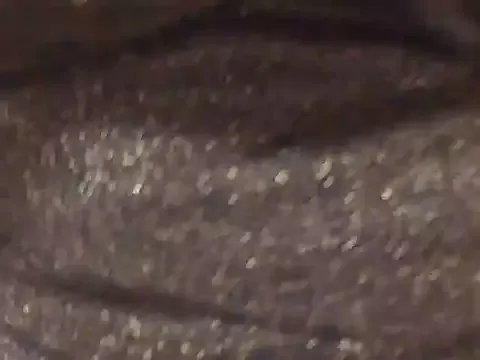 Taanni – webcam model profile photo Image 13