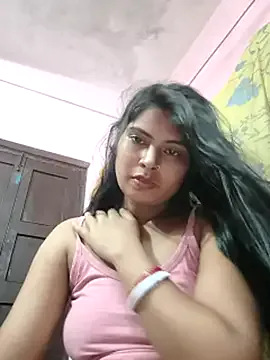 EsmeBrowm – webcam model profile photo Image 18