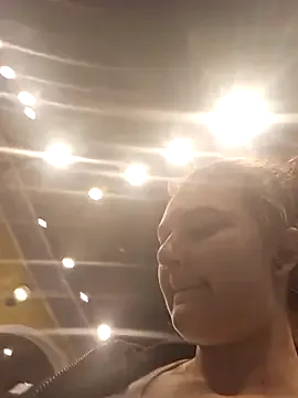 ElaRossie – webcam model profile photo Image 13