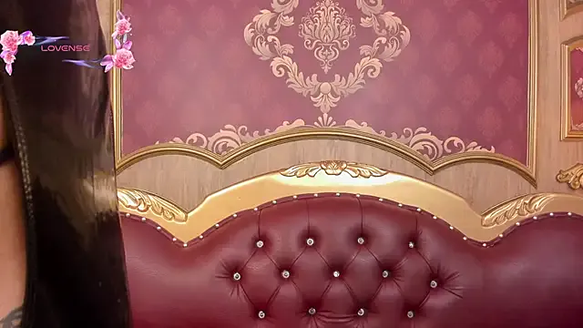 SoffiQueen Image 4