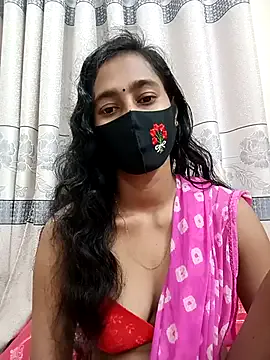 MilaDelays – webcam model profile photo Image 8