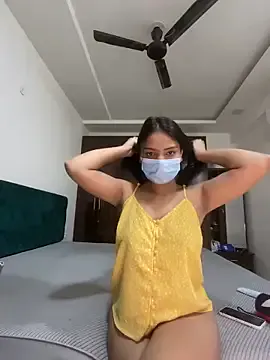 AllaTousNew – webcam model profile photo Image 7