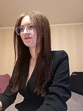 LiaWest – webcam model profile photo Image 2