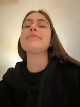 zoeypink – webcam model profile photo Image 11