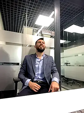 SerenaStar – webcam model profile photo Image 8