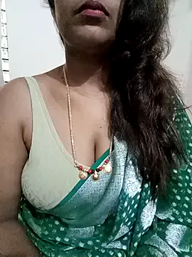 Sara_fun – webcam model profile photo Image 3