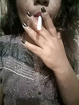 MiaPersy – webcam model profile photo Image 7