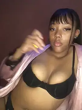 HotFox23 – webcam model profile photo Image 4