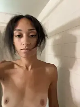 AngelNick – webcam model profile photo Image 7