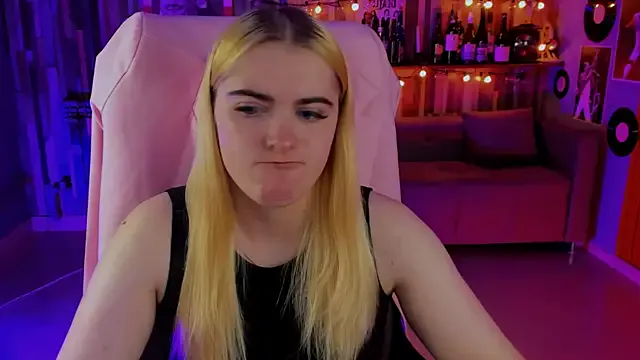 Sofi2 – webcam model profile photo Image 15