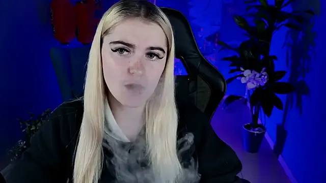 Sofi2 – webcam model profile photo Image 19