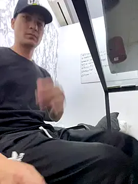 AdaNash – webcam model profile photo Image 6