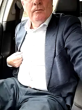 AdrianaAndrade – webcam model profile photo Image 10