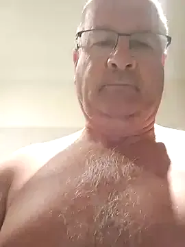 AdrianaAndrade – webcam model profile photo Image 11