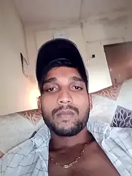 AdeleWood – webcam model profile photo Image 14