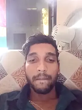 AdeleWood – webcam model profile photo Image 17