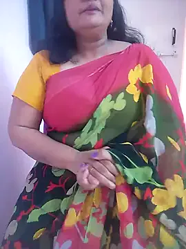 zoyarathore – webcam model profile photo Image 12
