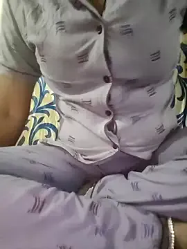 Hahaha_ha2 – webcam model profile photo Image 4