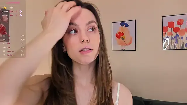 MiraKova – webcam model profile photo Image 14