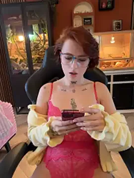 Darkchocosl8 – webcam model profile photo Image 4