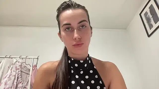 MarylinGlory – webcam model profile photo Image 9