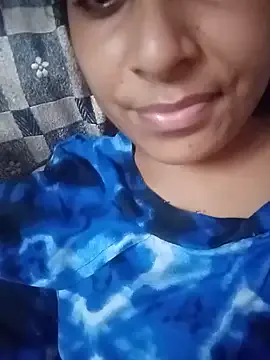 CatalinaDalessio – webcam model profile photo Image 3