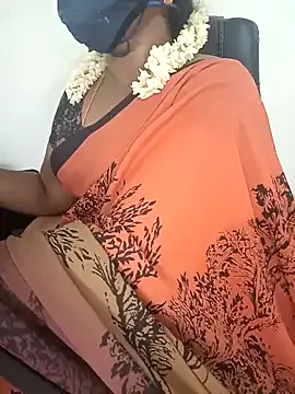 Tamil-hotwife Image 7