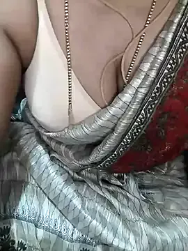 AnnAbbey – webcam model profile photo Image 3