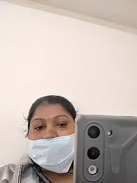 Lusty_Riddhi – webcam model profile photo Image 19
