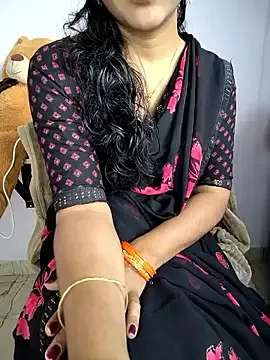 DeesseLilli – webcam model profile photo Image 15