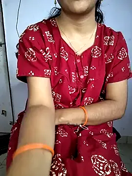 DeesseLilli – webcam model profile photo Image 18