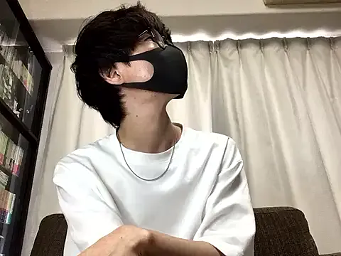 AAASuck – webcam model profile photo Image 8