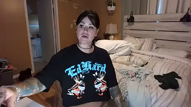 TexasTattooedHouseWife Image 11