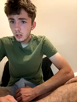 MilaDelays – webcam model profile photo Image 14