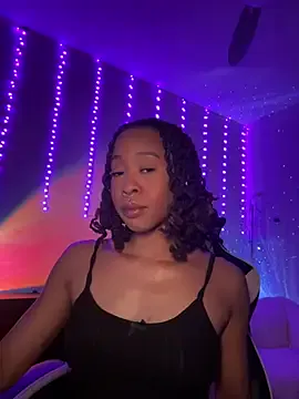 thebrattygoddess Image 3
