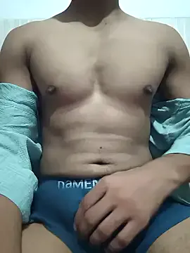 AdrianaAndrade – webcam model profile photo Image 6