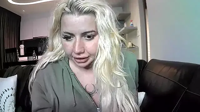 Aryrosee – webcam model profile photo Image 15