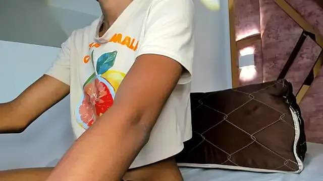 tifany_bigdick Image 3