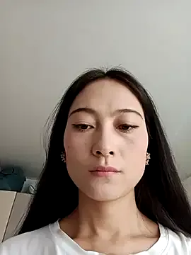 MiaPersy – webcam model profile photo Image 14