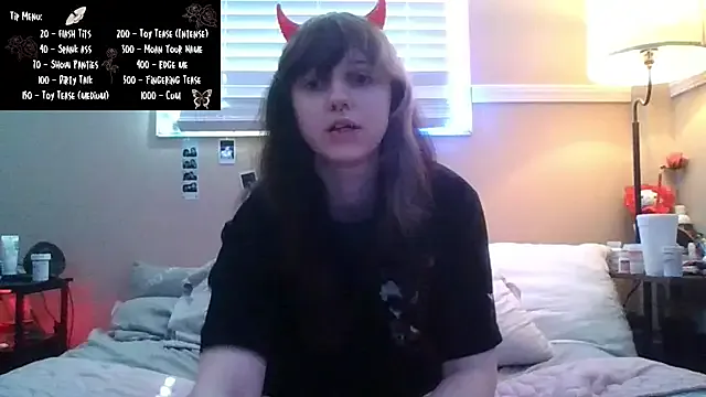 tiredminaa's Thumb Image